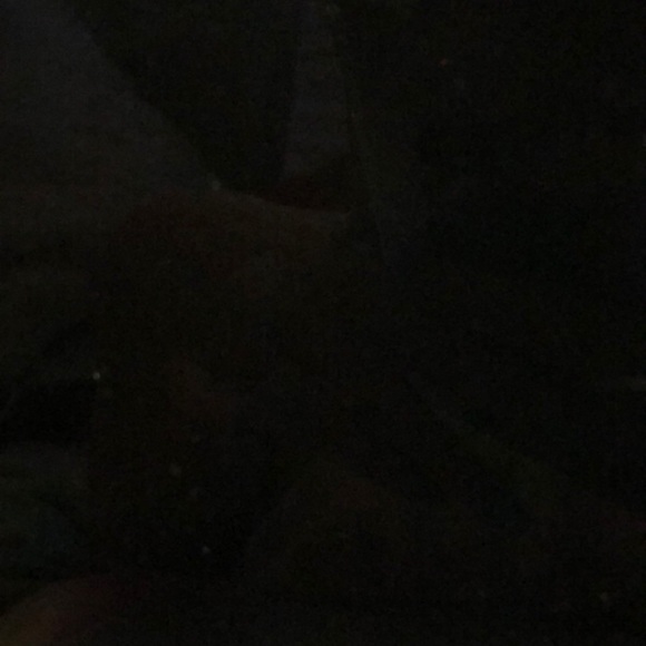 Meet your Posher, Nicole - Picture 1 of 1